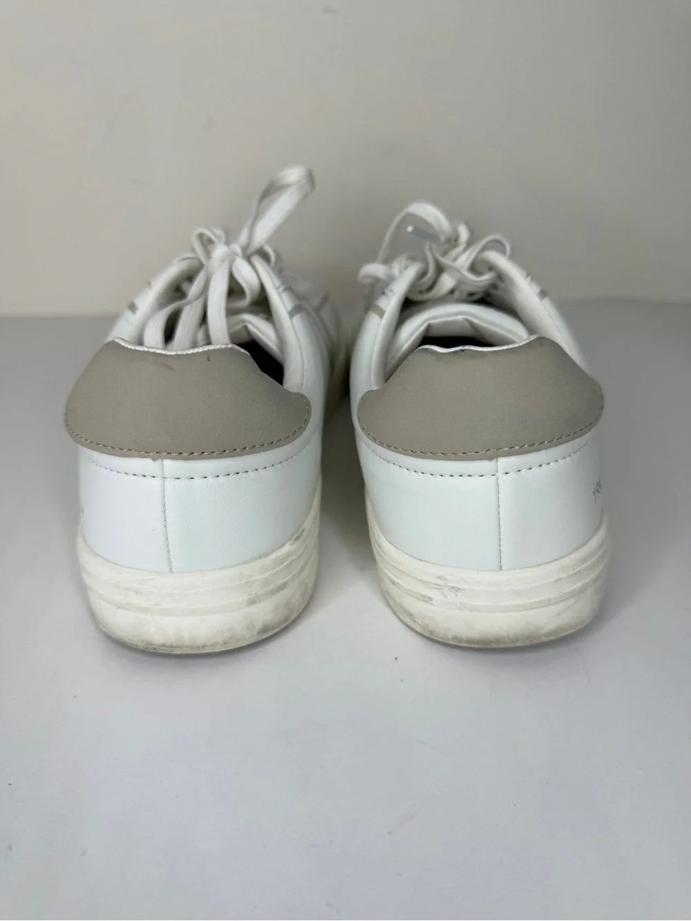 Tretorn low top